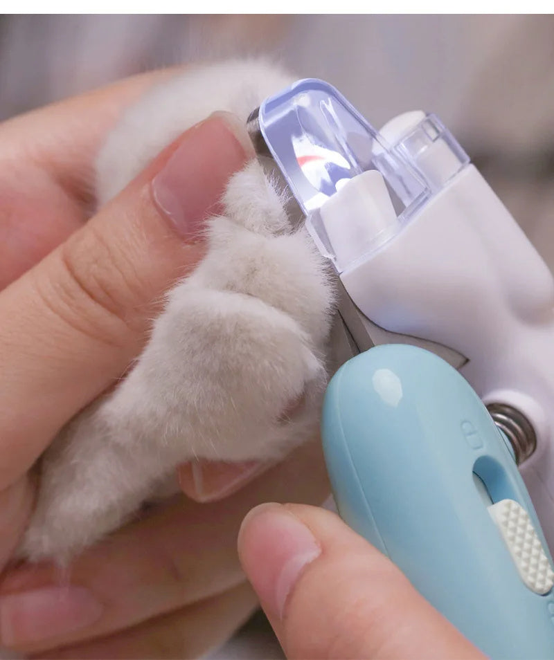 ClawCare Pro – Coupe-Griffes Lumineux Pour Animaux Securise